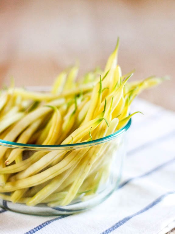 Spicy Yellow Beans with Shallots & Lemon